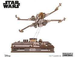 Ugears 3D dřevěná mechanická skládačka Star Wars Luke Skywalker X-Wing stíhačka